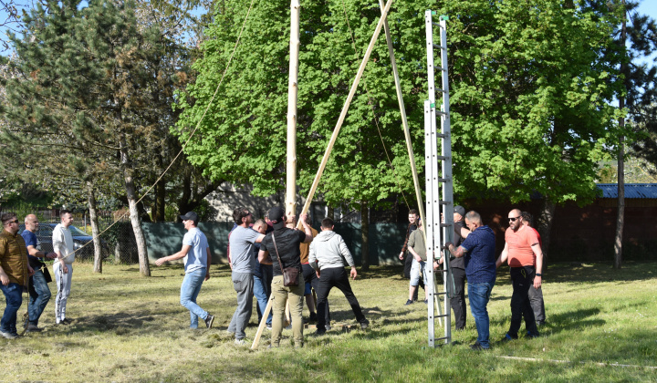 Aktuality / Máj, máj, má, zelený - už je postavený aj u nás! - foto