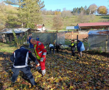 Aktuality / Sadili sme pre naše deti - foto